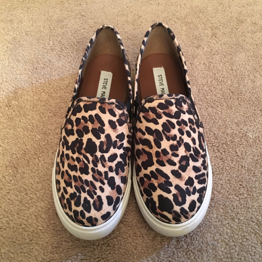 Steve Madden Leopard Slip On Shoes 7